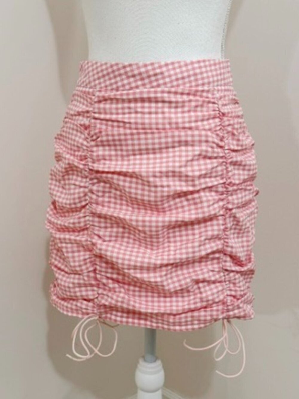 Pretty Little Thing Pink & White Gingham Ruched Mini Skirt Size 10